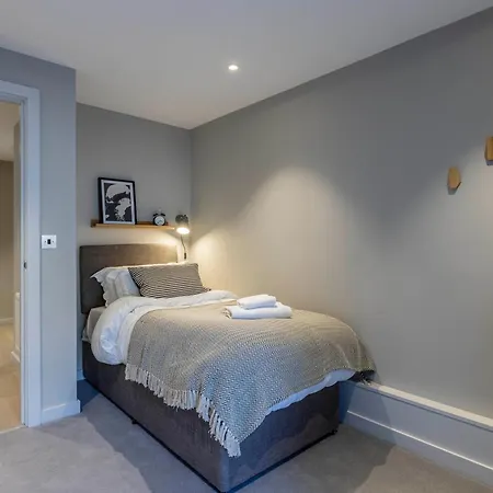 Apartment Comfortable 2br In With Parking Backbarrow