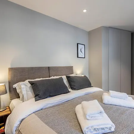 Comfortable 2br In With Parking Apartment Backbarrow